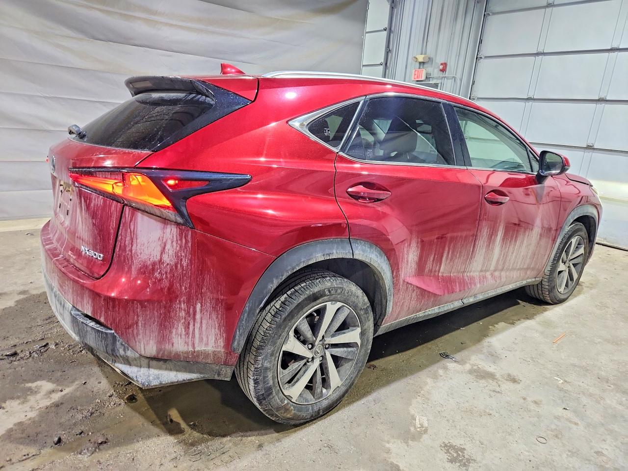 Lexus NX Base