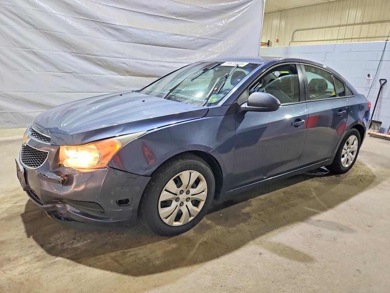 Salvage Chevrolet Cruze Image