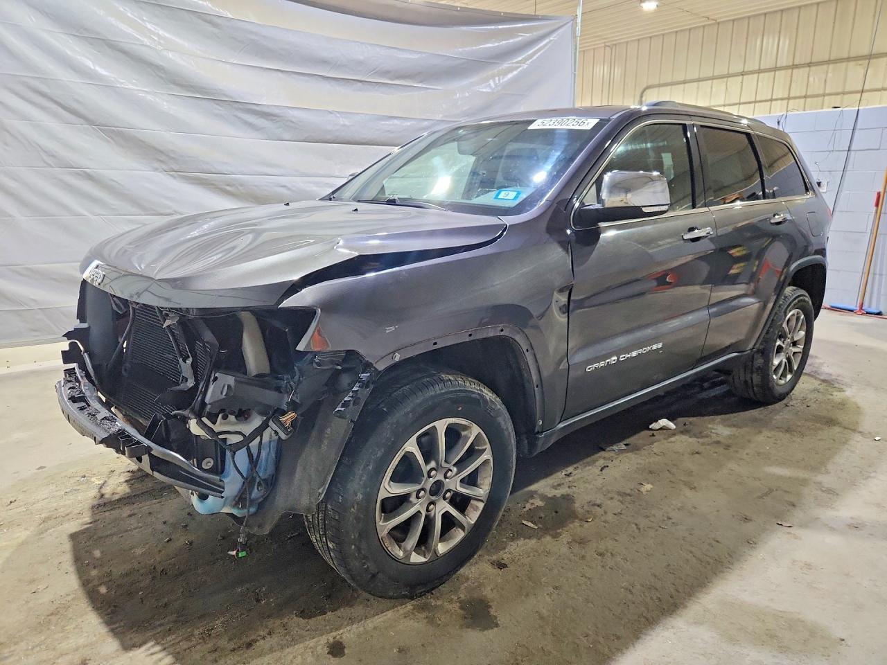 Salvage Jeep Grand Cherokee Image