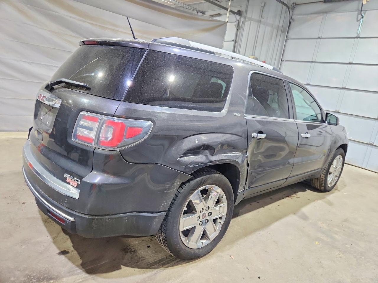 GMC Acadia Slt-2