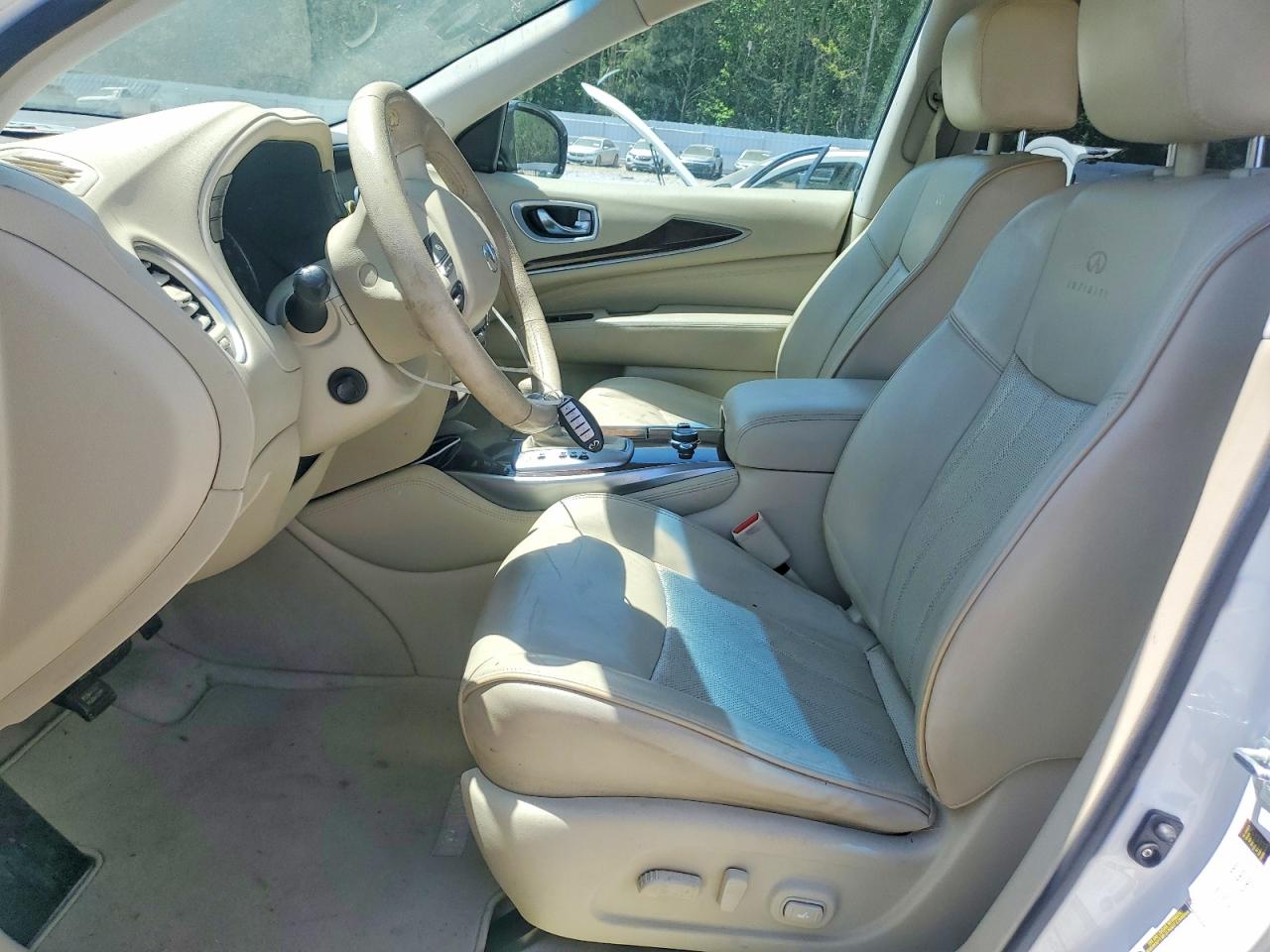 INFINITI JX35 Base