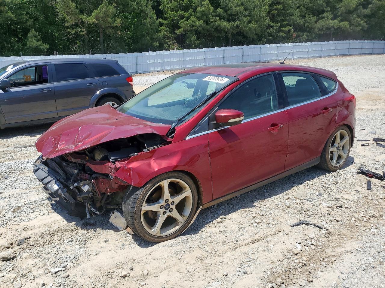 Salvage Ford Focus Image