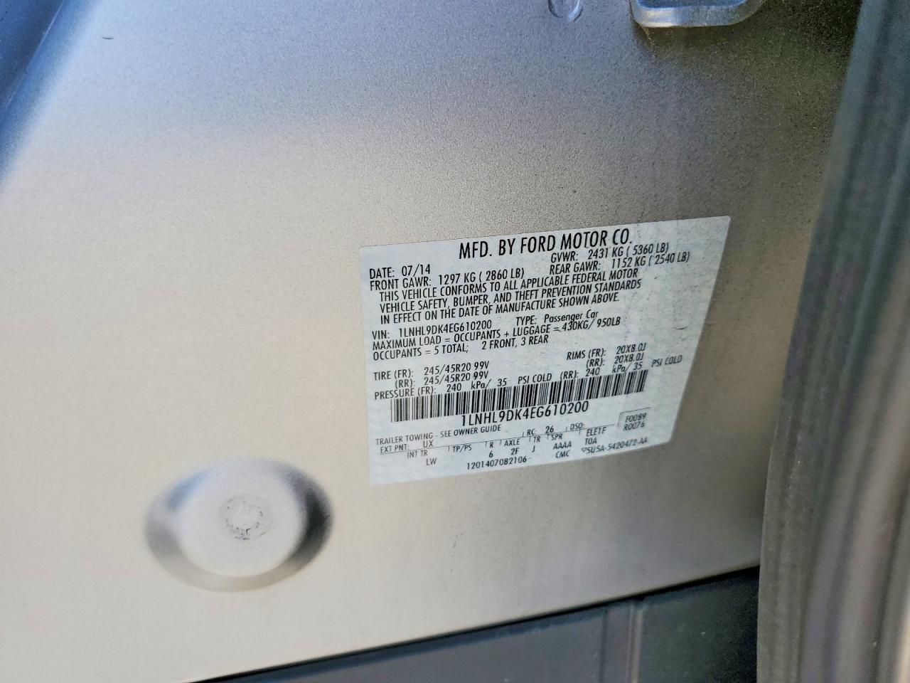 Lincoln MKS