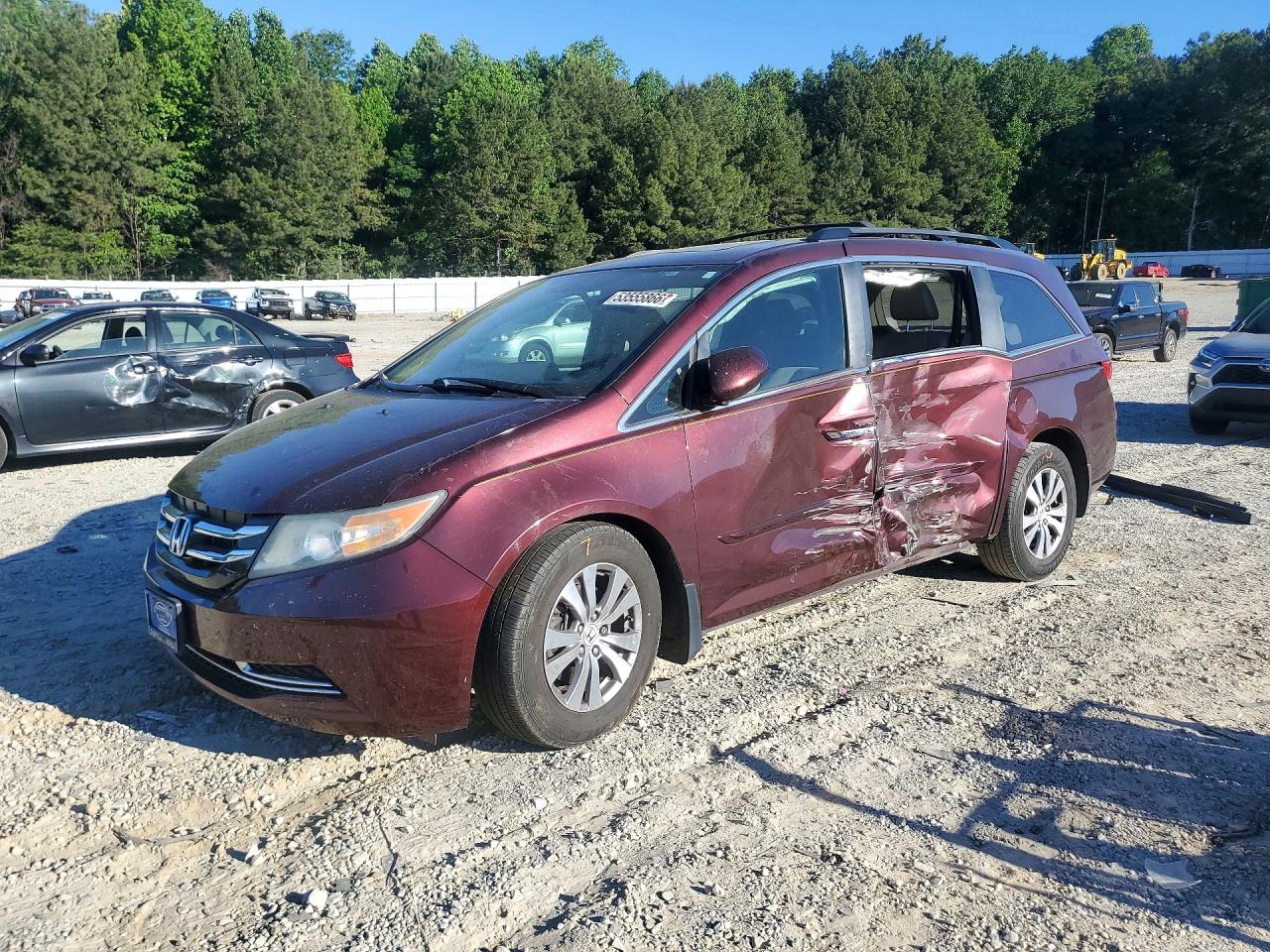 Salvage Honda Odyssey Image