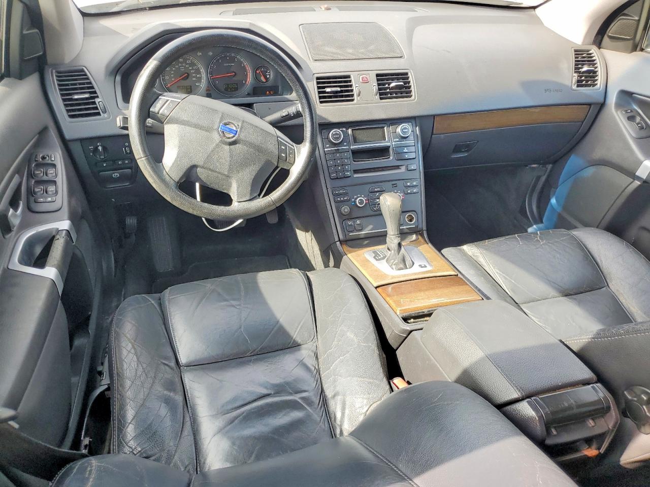 Volvo XC90 3.2