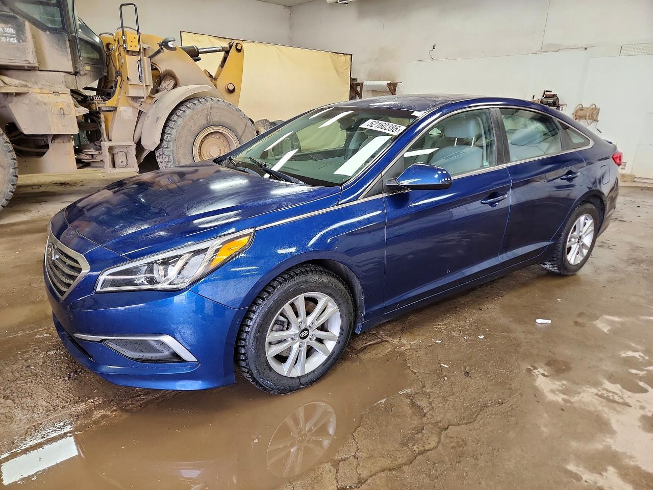 Salvage Hyundai SONATA Image