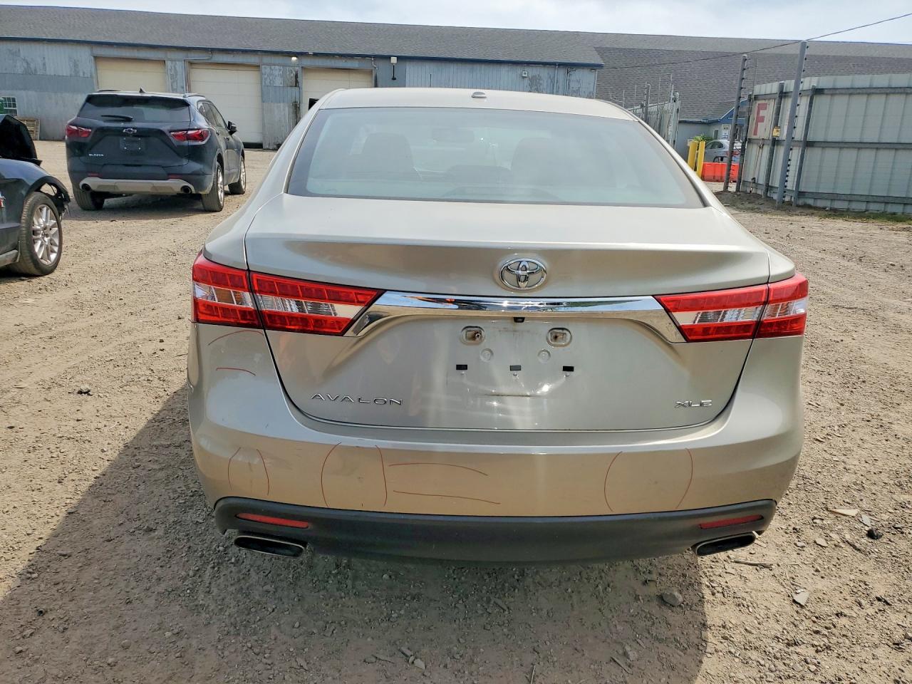 Toyota Avalon Xle Premium