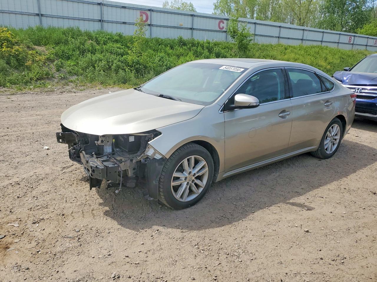 Salvage Toyota Avalon Image
