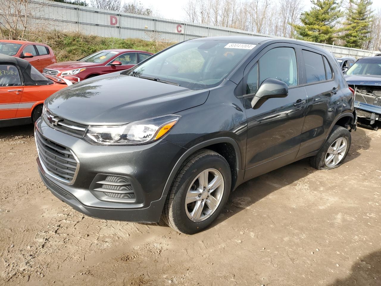 Salvage Chevrolet Trax Image