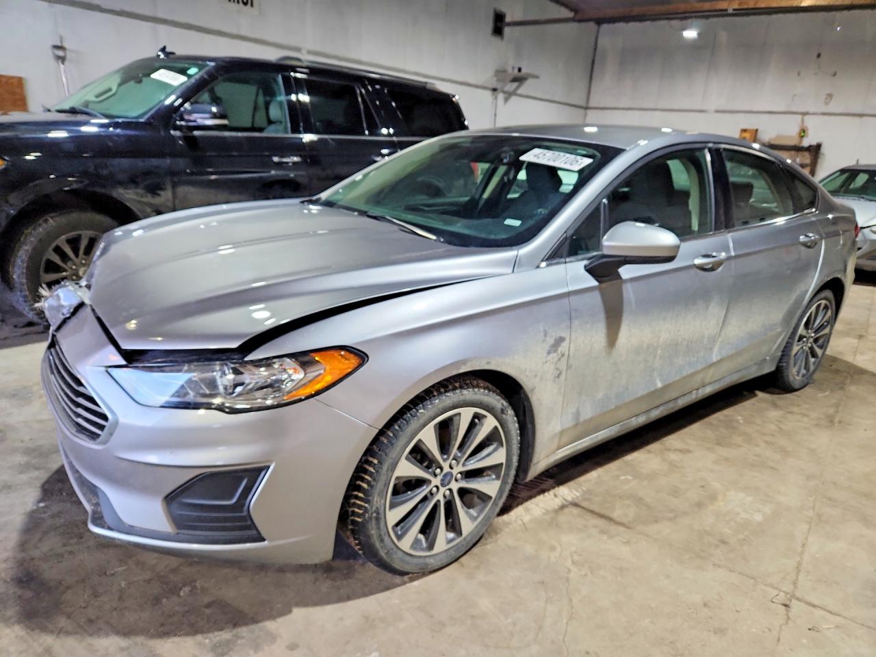 Salvage Ford Fusion Image