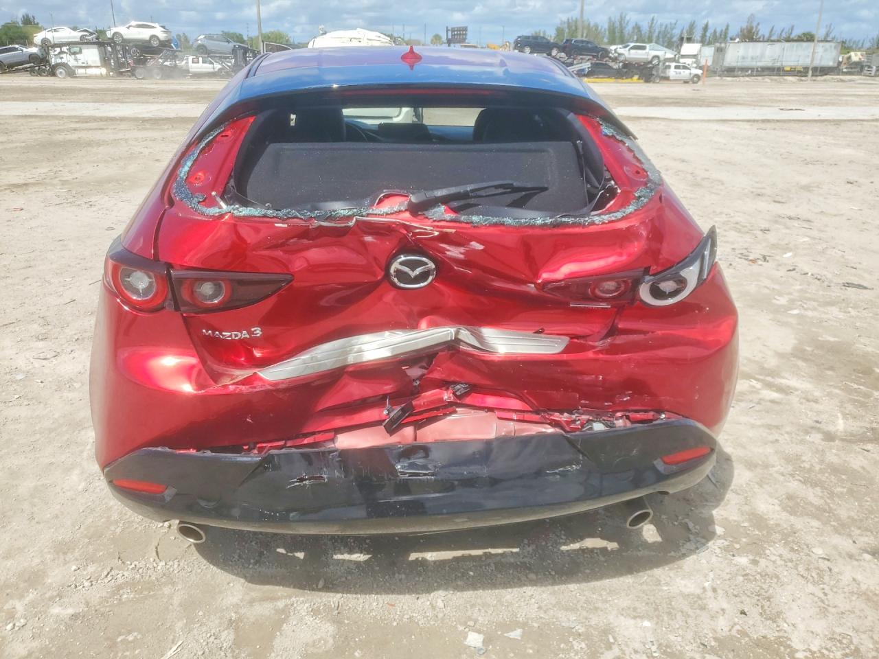 Mazda 3 Premium
