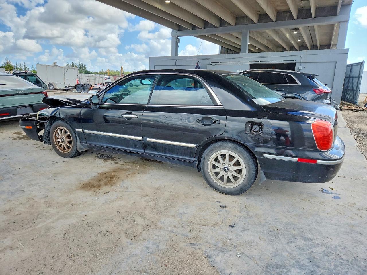Hyundai Xg Base