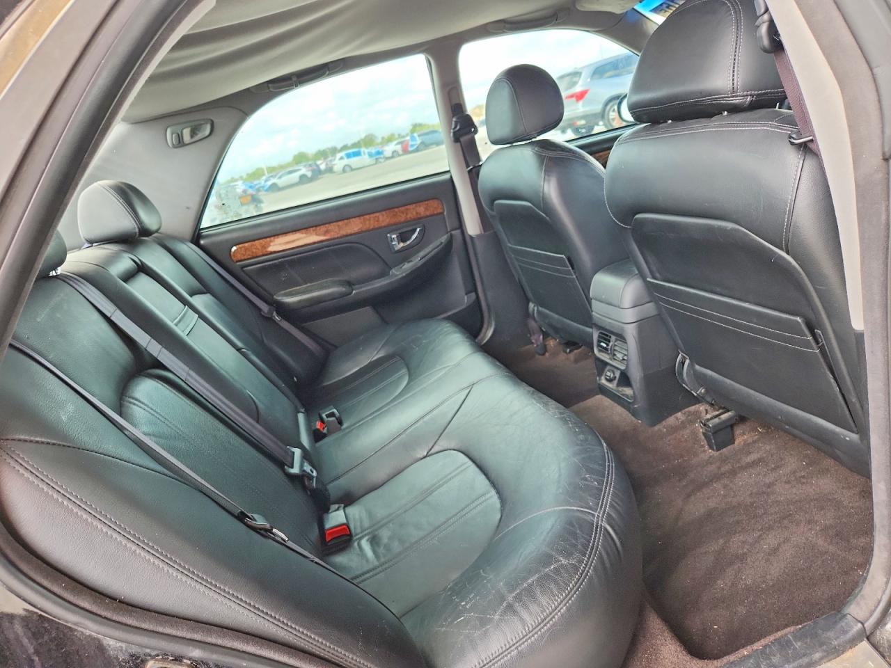 Hyundai Xg Base
