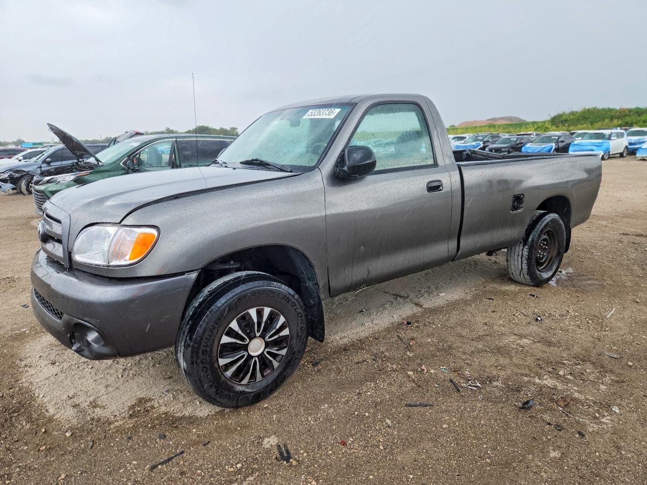 Salvage Toyota Tundra Image