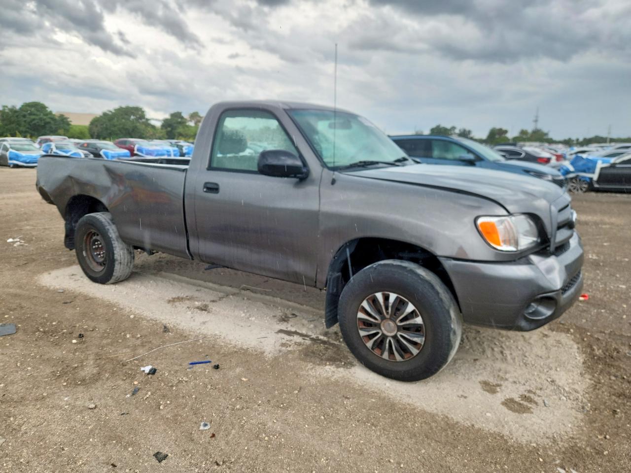 Toyota Tundra Base