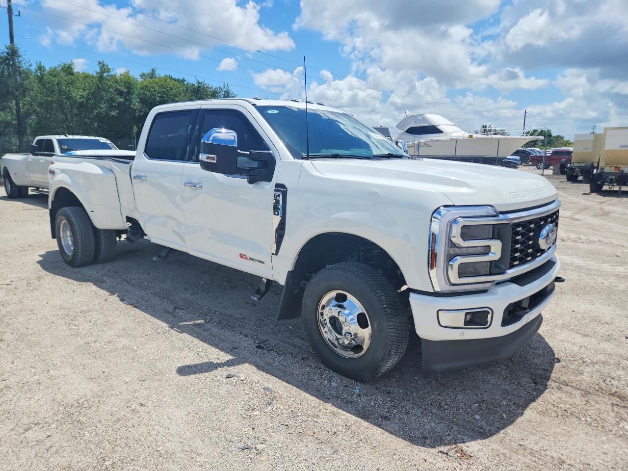 Ford F-350 Super Duty