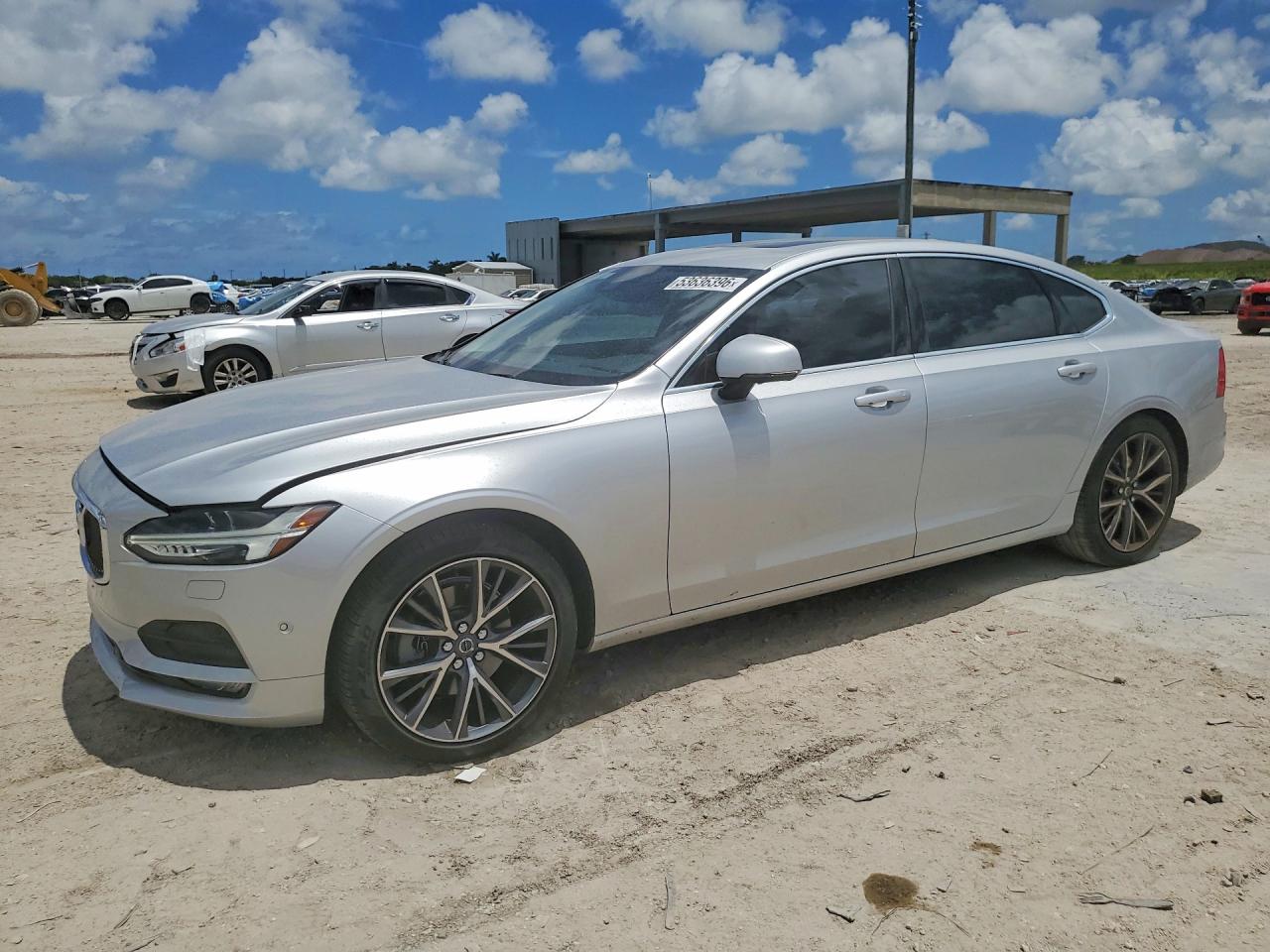 Salvage Volvo S90 Image