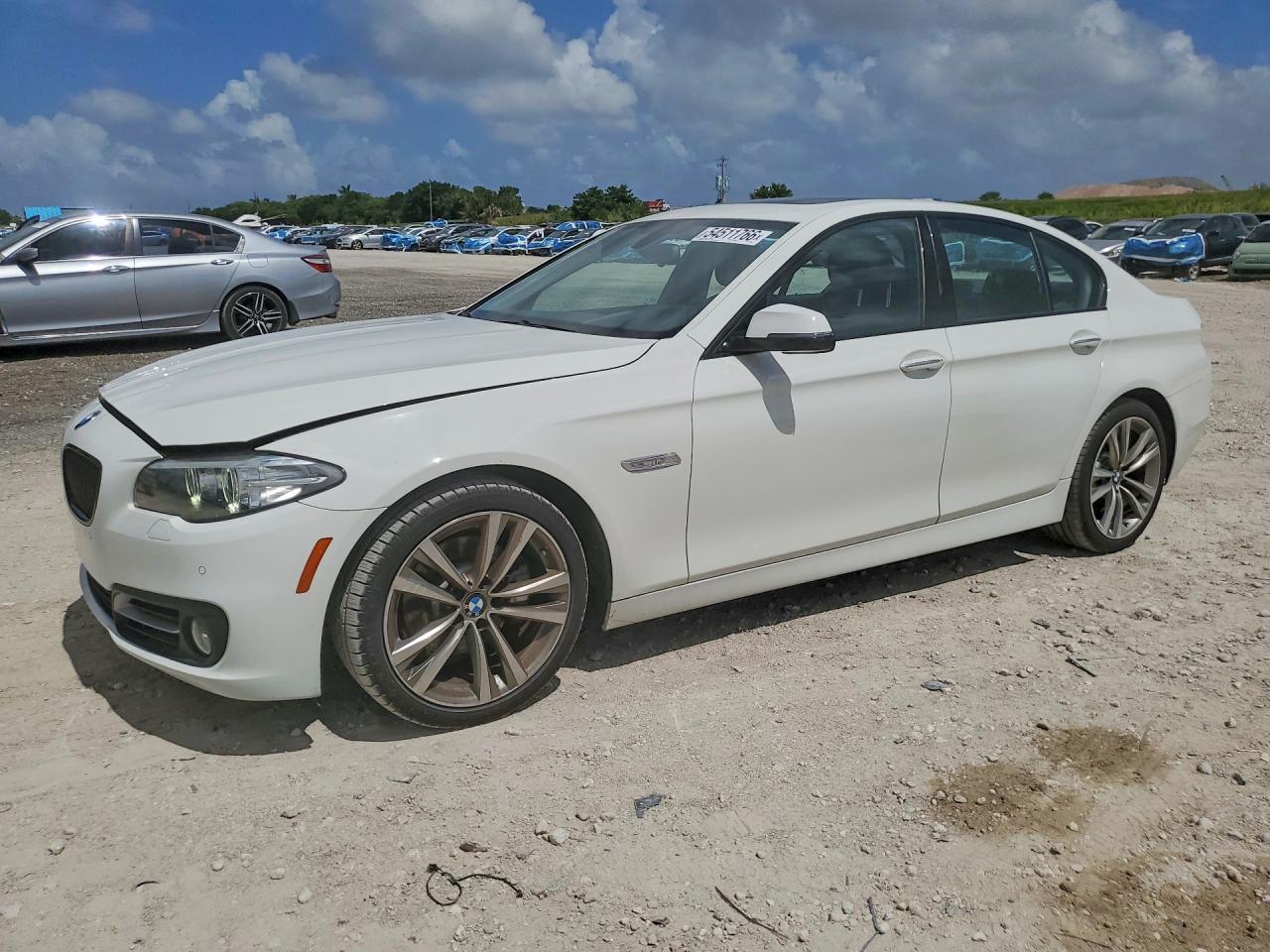 Salvage BMW 5 Series Image