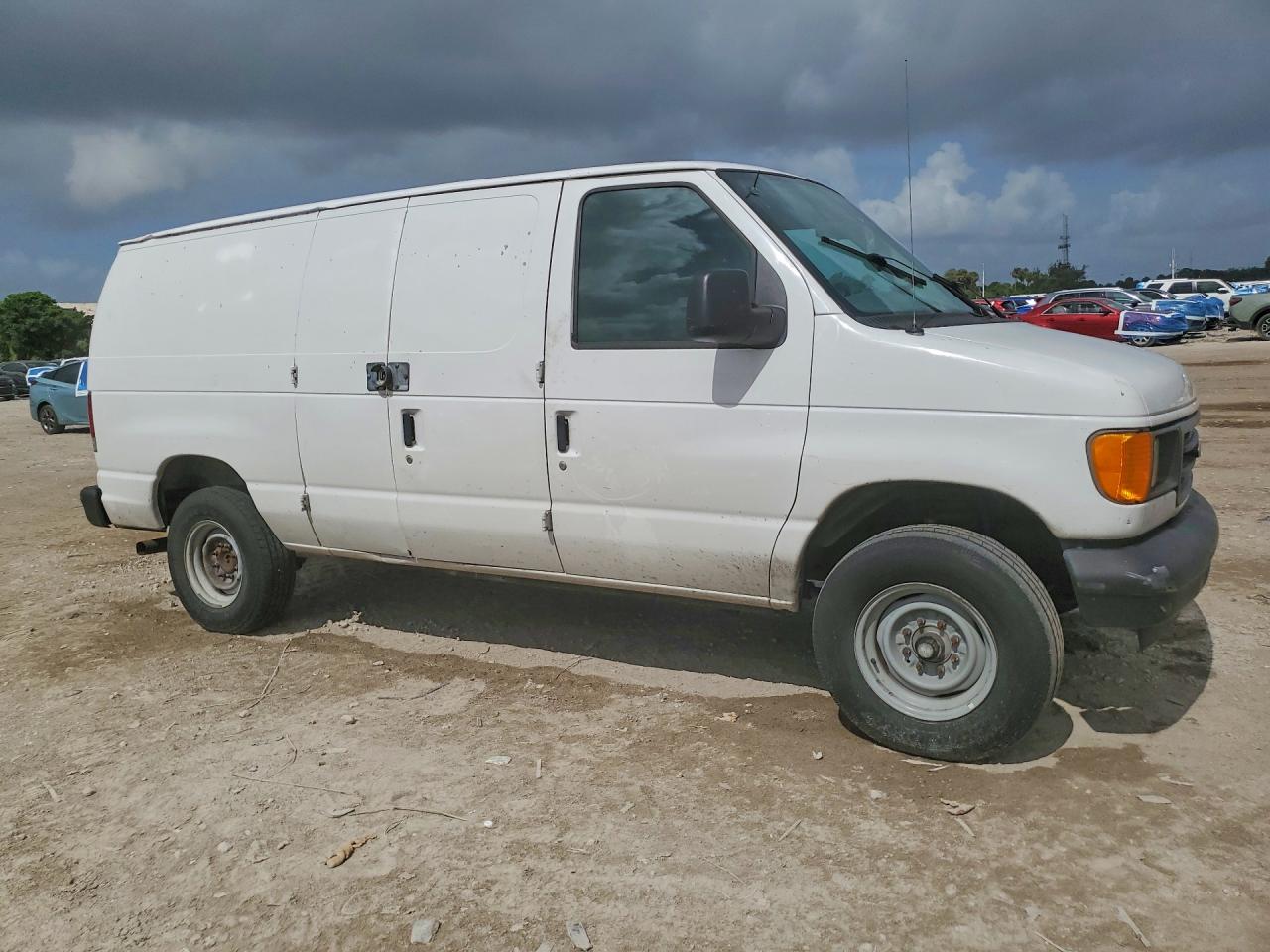 Ford Econoline E250 Van