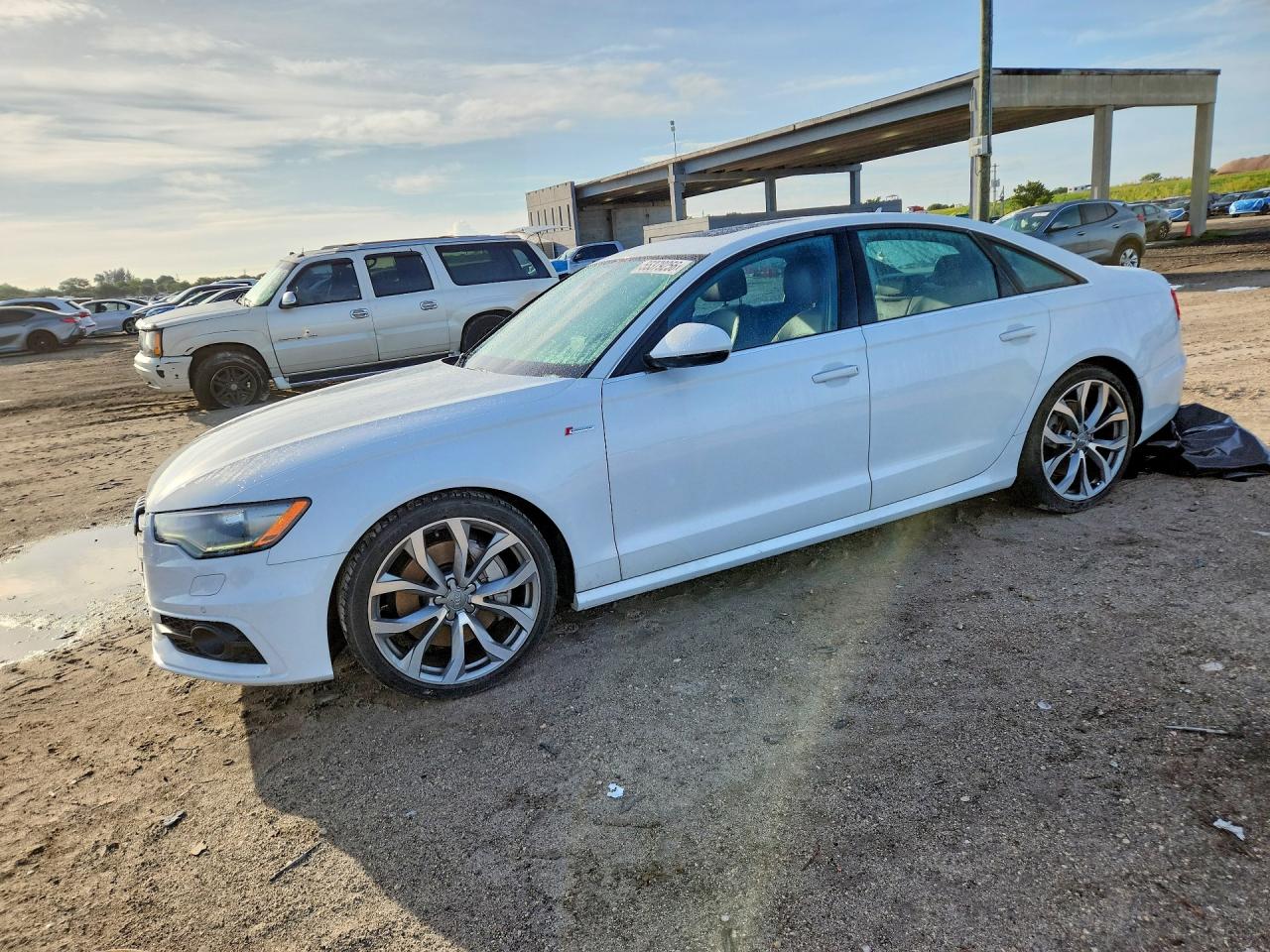 Salvage Audi A6 Image