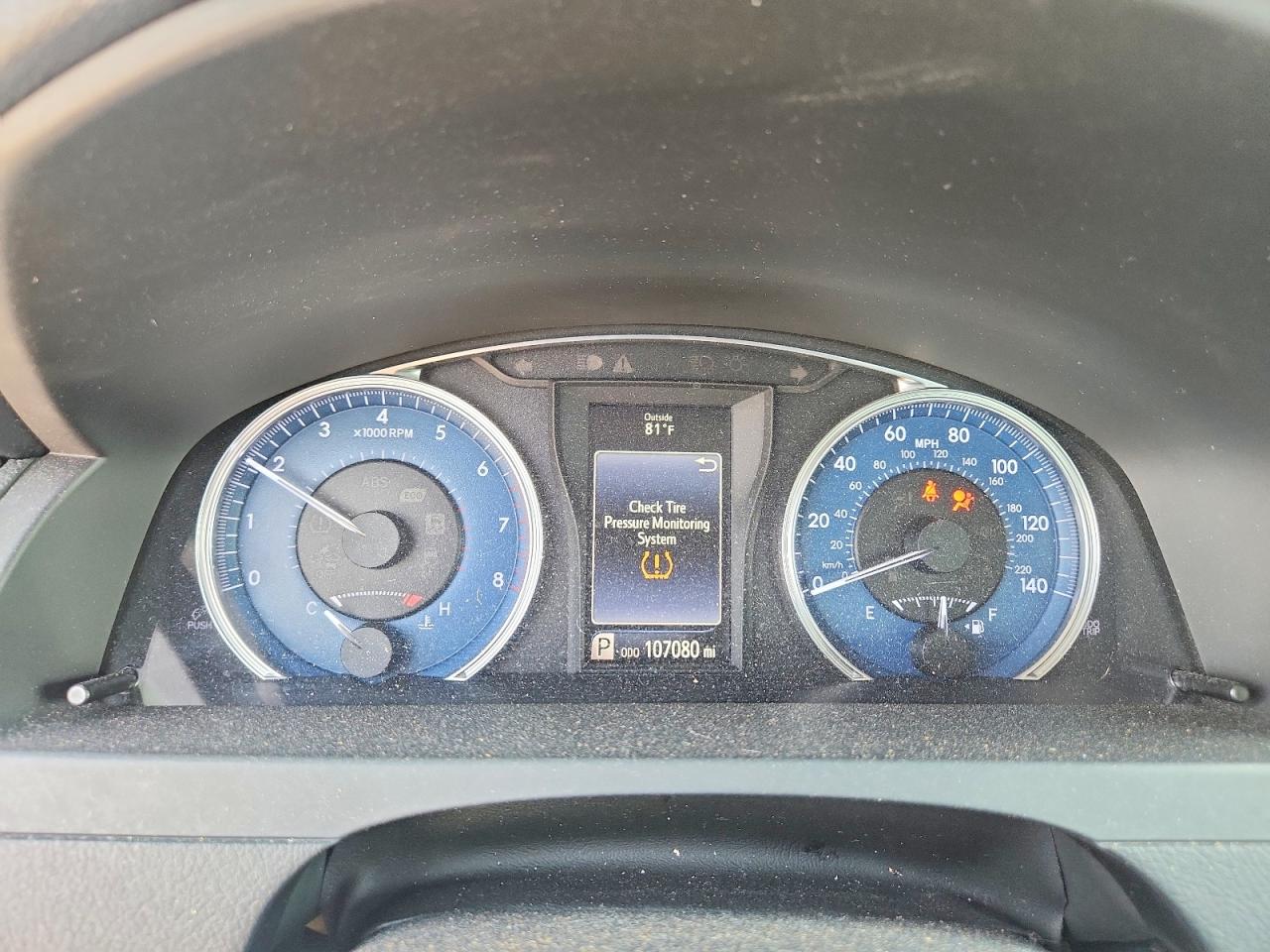 Toyota Camry Le