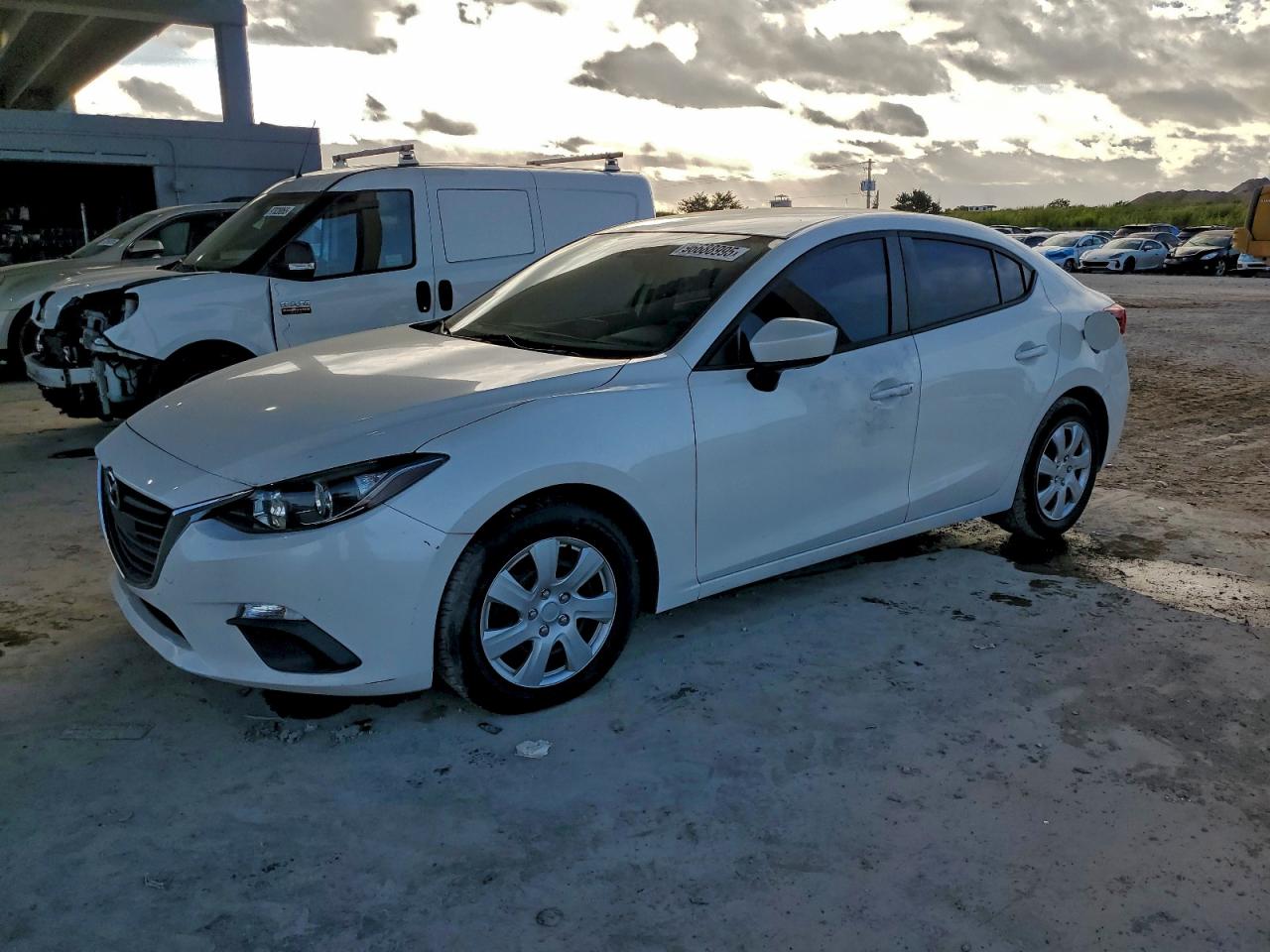 Salvage Mazda 3 Image