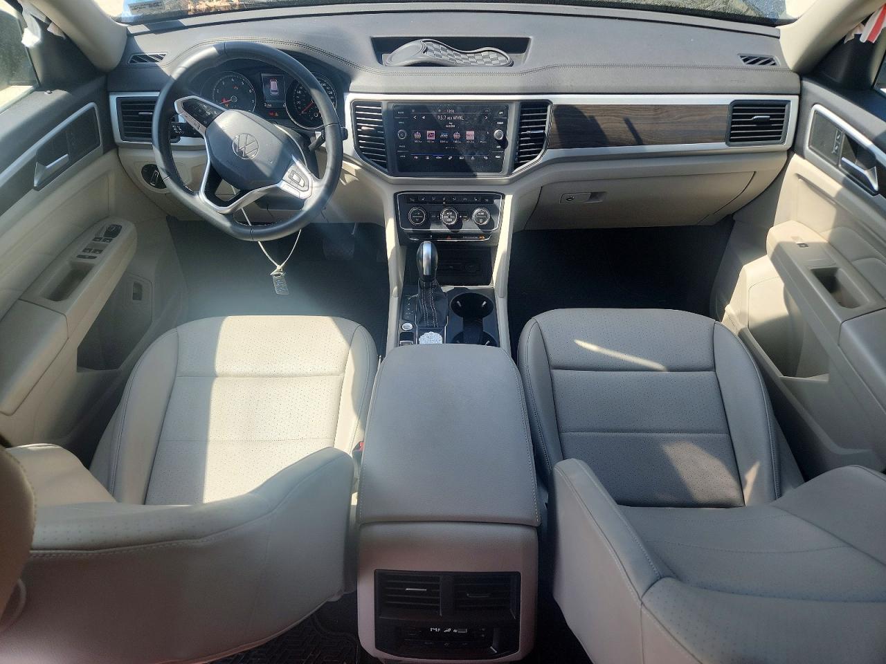 Volkswagen Atlas Se