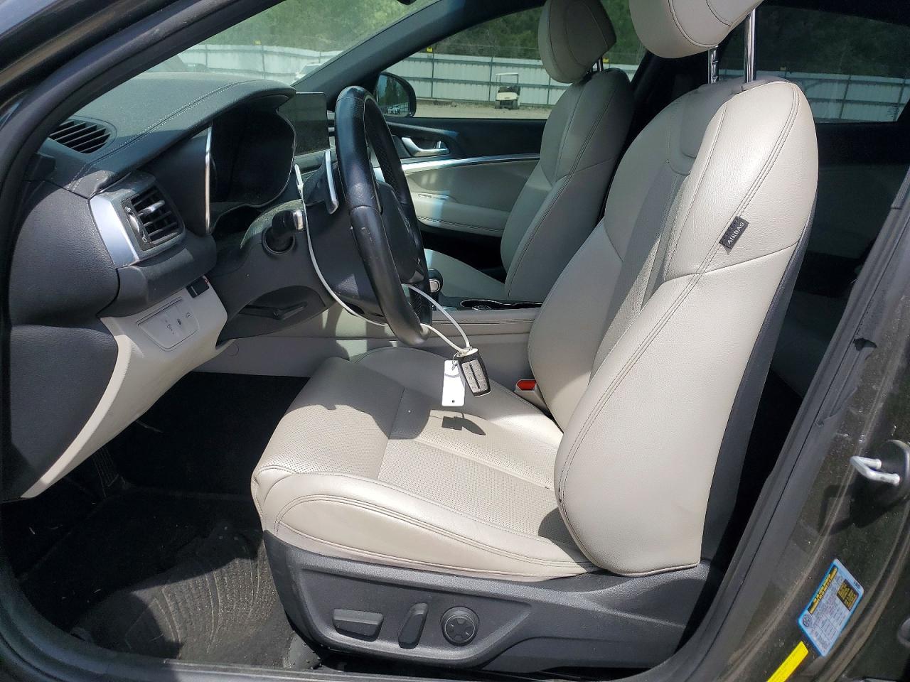 Genesis G70 2.0t