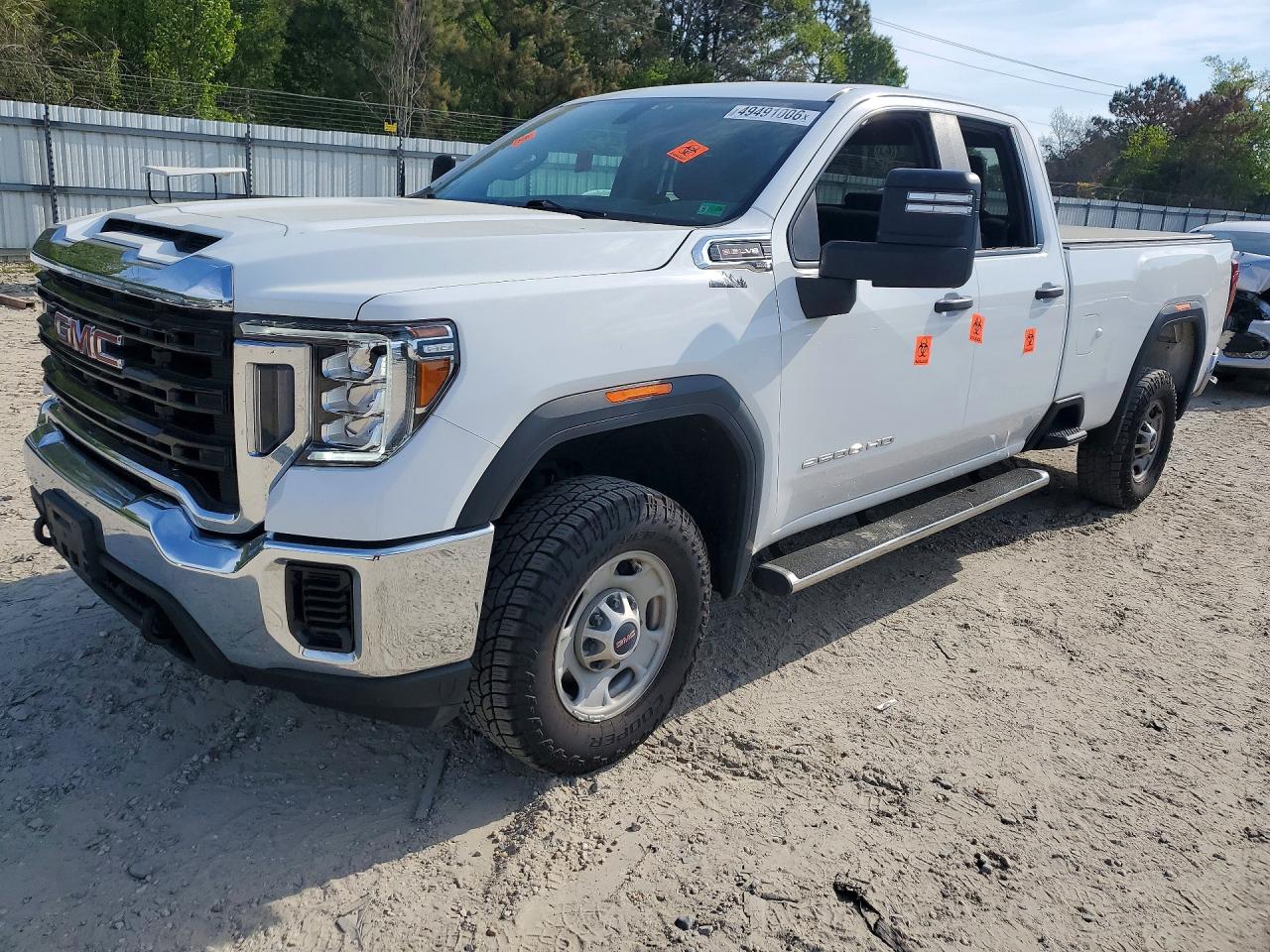 Salvage GMC Sierra Image