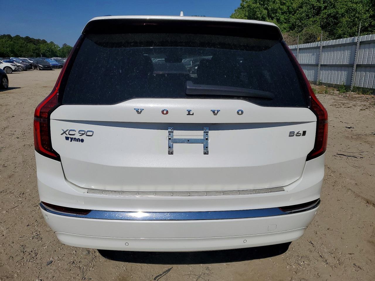 Volvo XC90 Plus