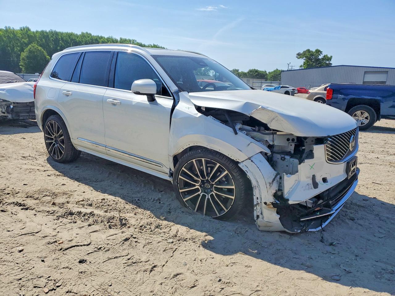 Volvo XC90 Plus
