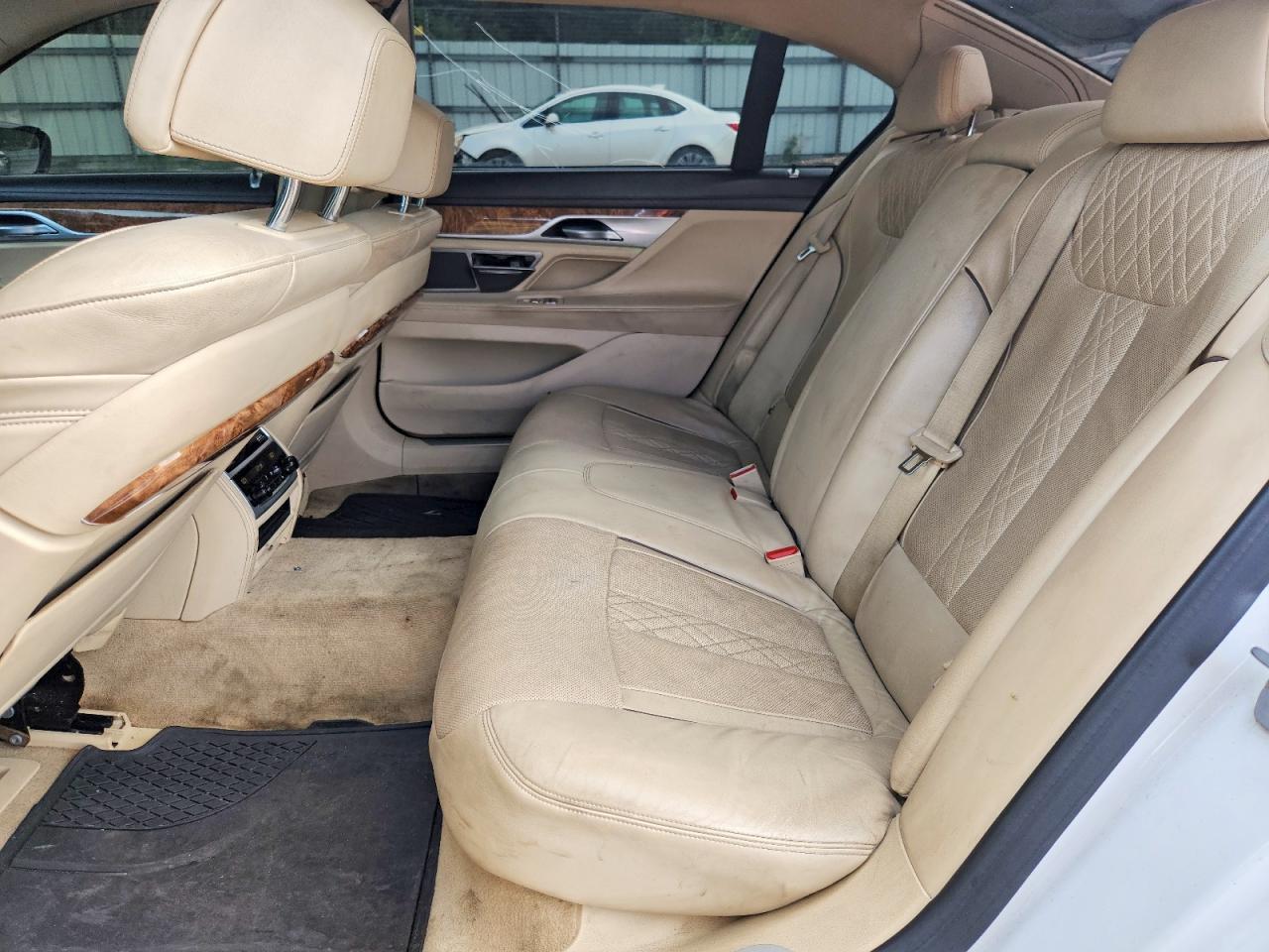 BMW 7 Series Xi