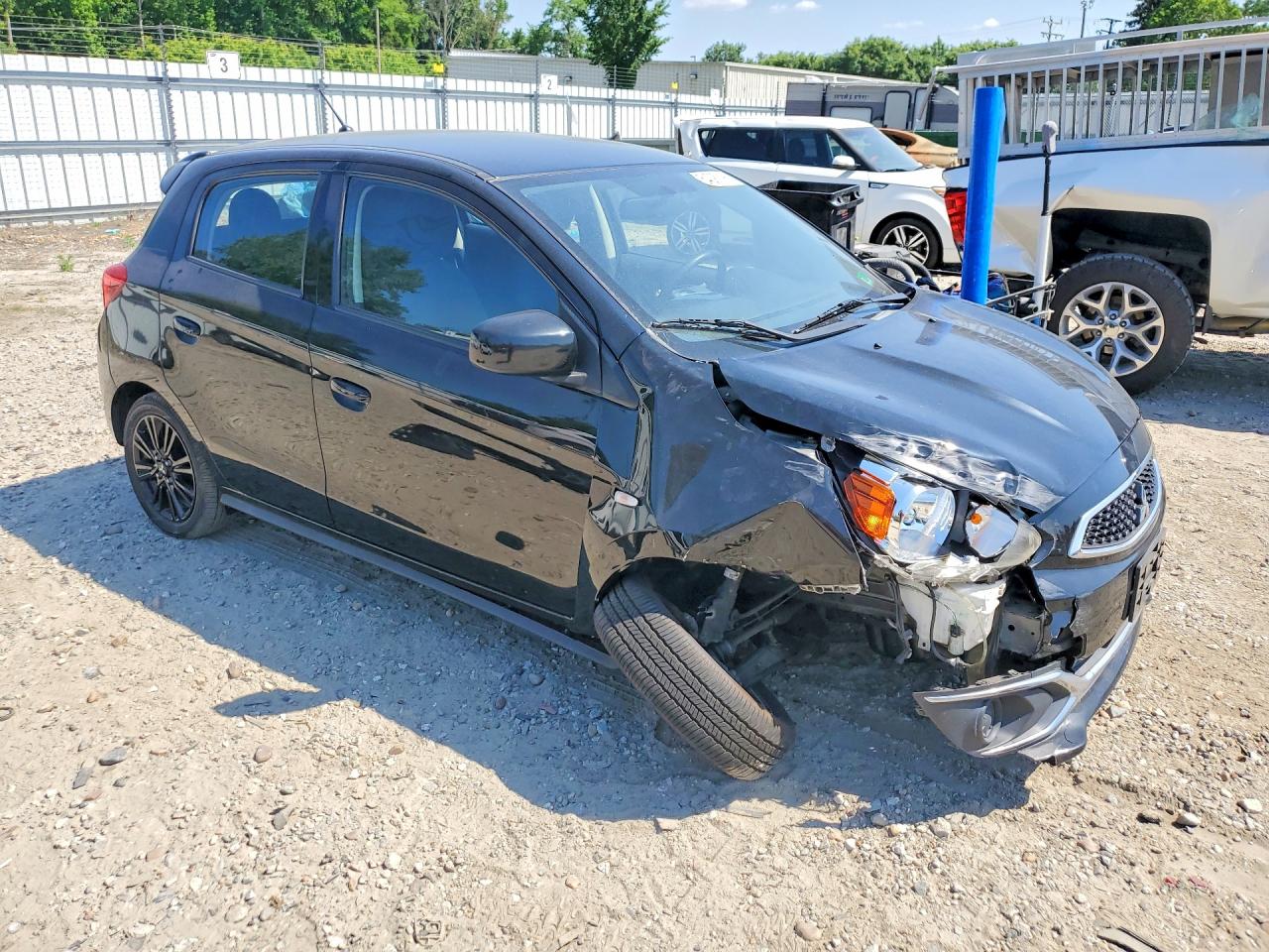 Mitsubishi Mirage Le