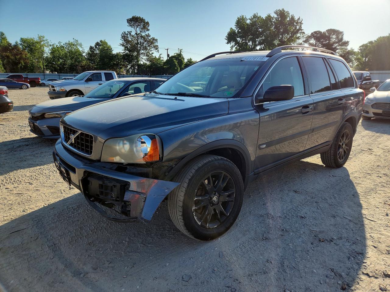 Salvage Volvo XC90 Image