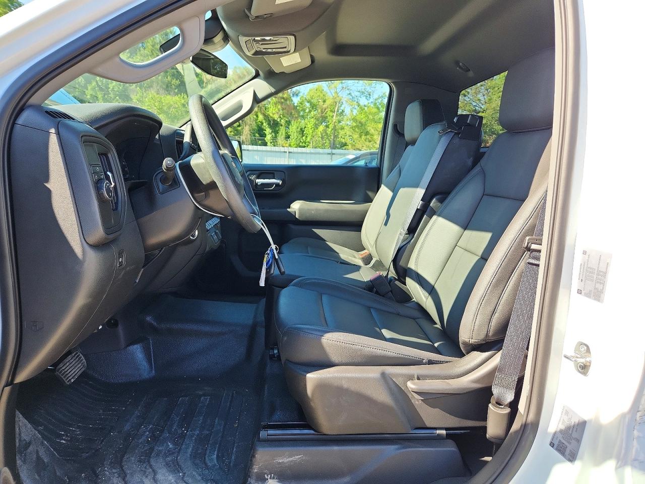 Chevrolet Silverado C1500