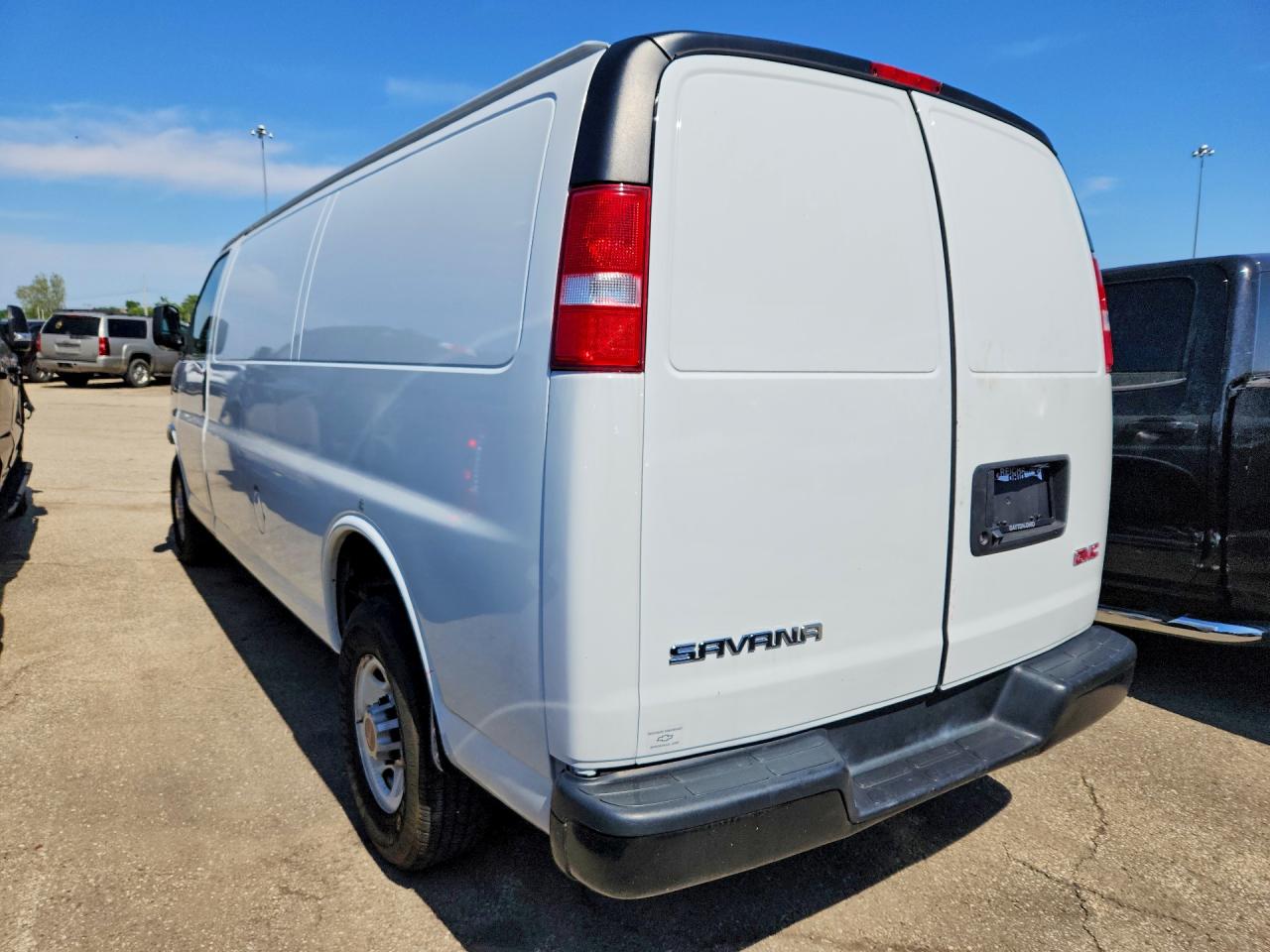 GMC Savana G2500