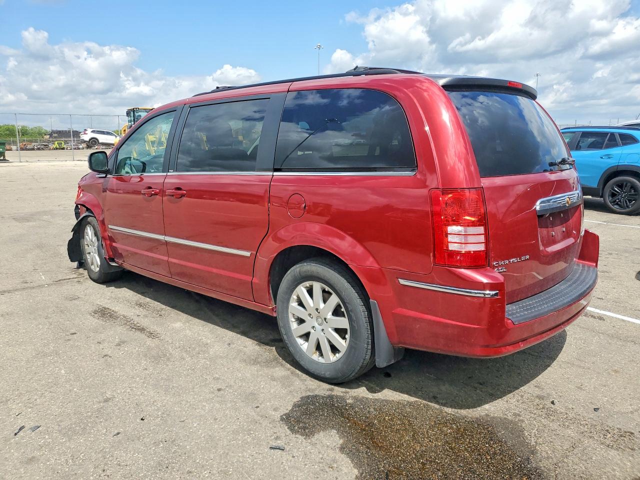 Chrysler Minivan Touring Plus