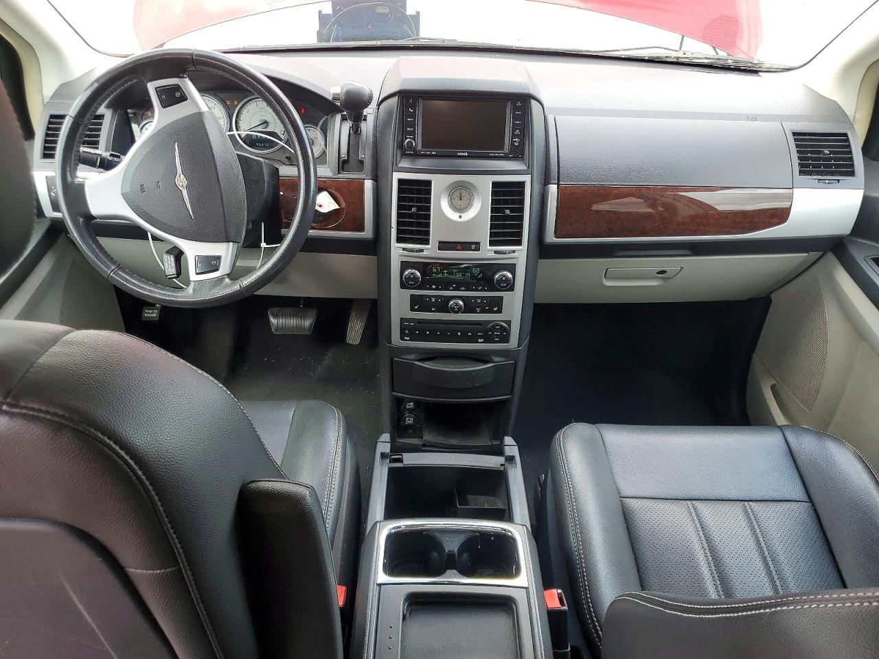 Chrysler Minivan Touring Plus