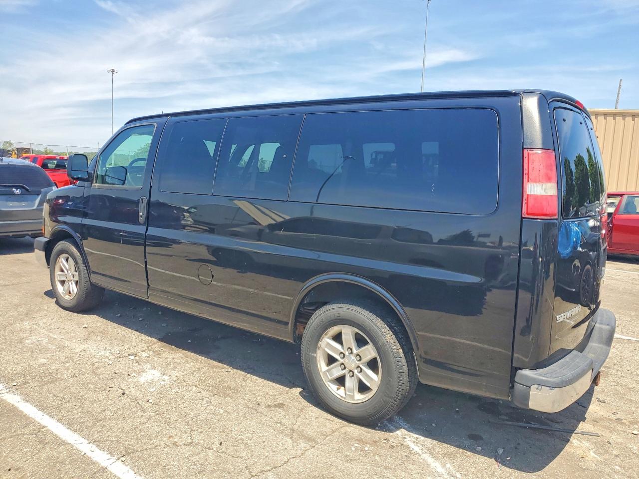 GMC Savana G1500 Lt