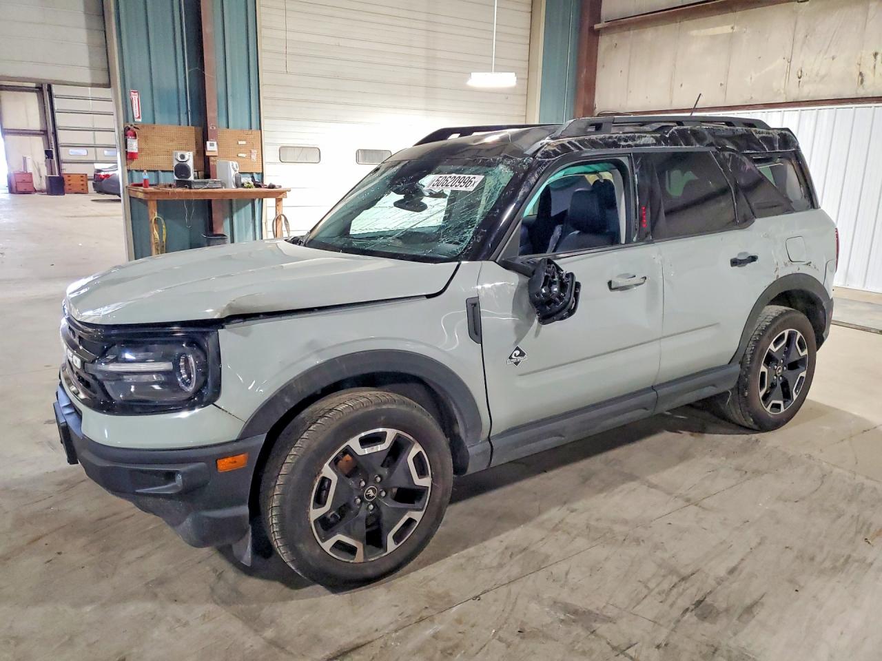 Salvage Ford Bronco Image
