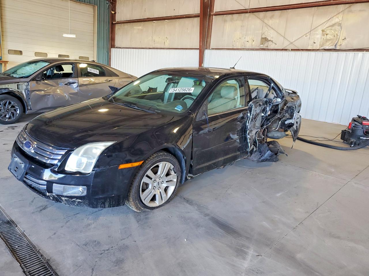 Salvage Ford Fusion Image