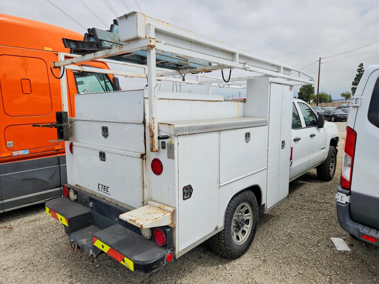 Chevrolet Silverado C3500