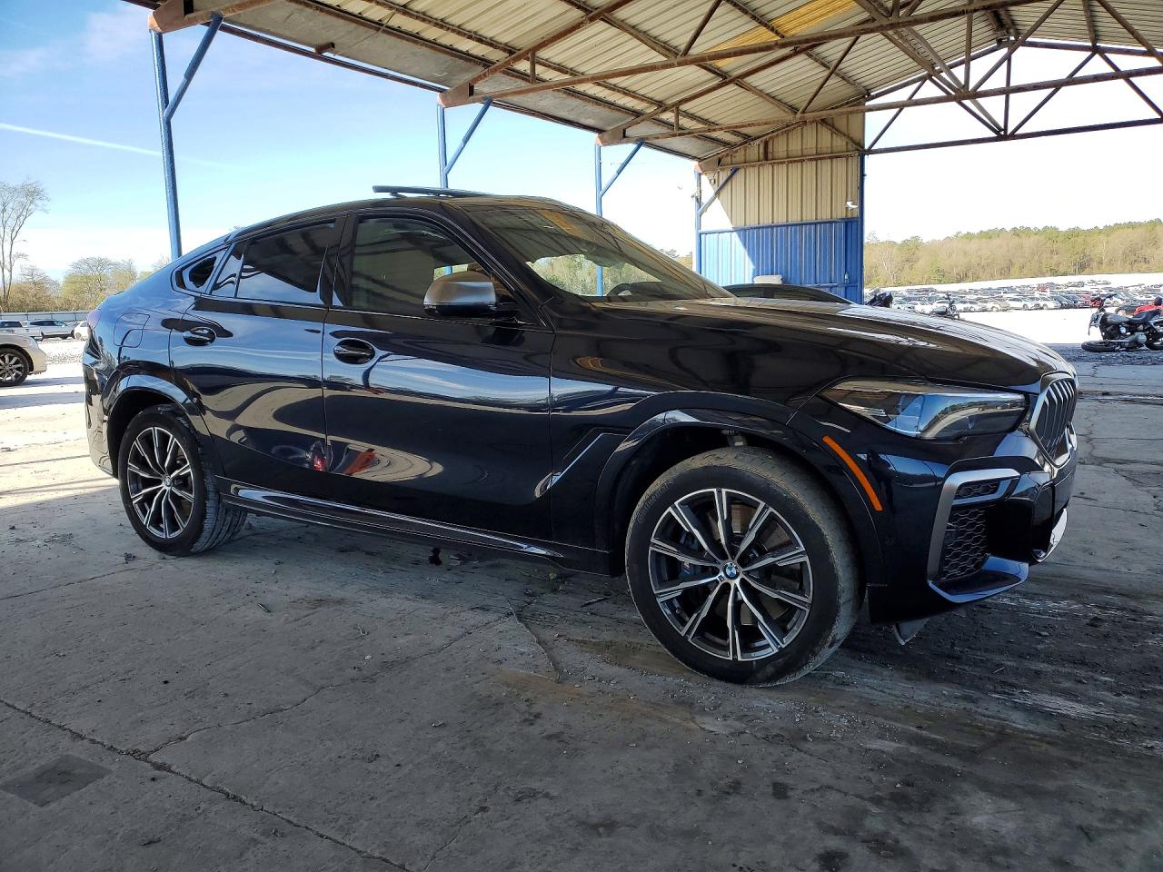 BMW X Series M50i