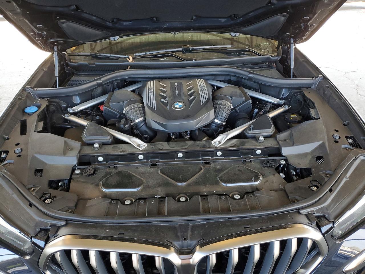 BMW X Series M50i
