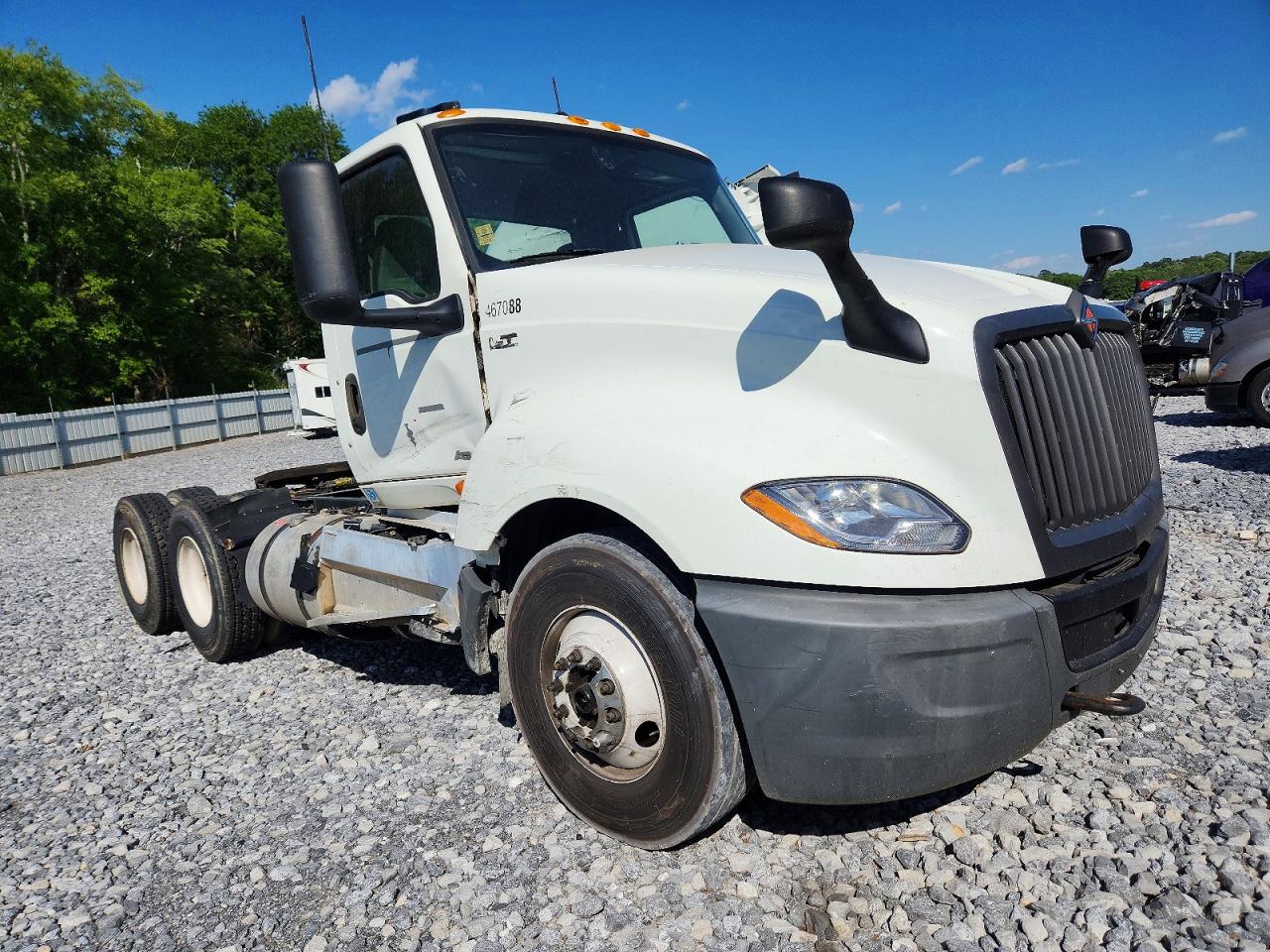 Salvage International Lt625 Image
