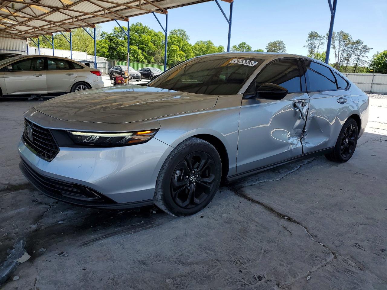 Salvage Honda Accord Image