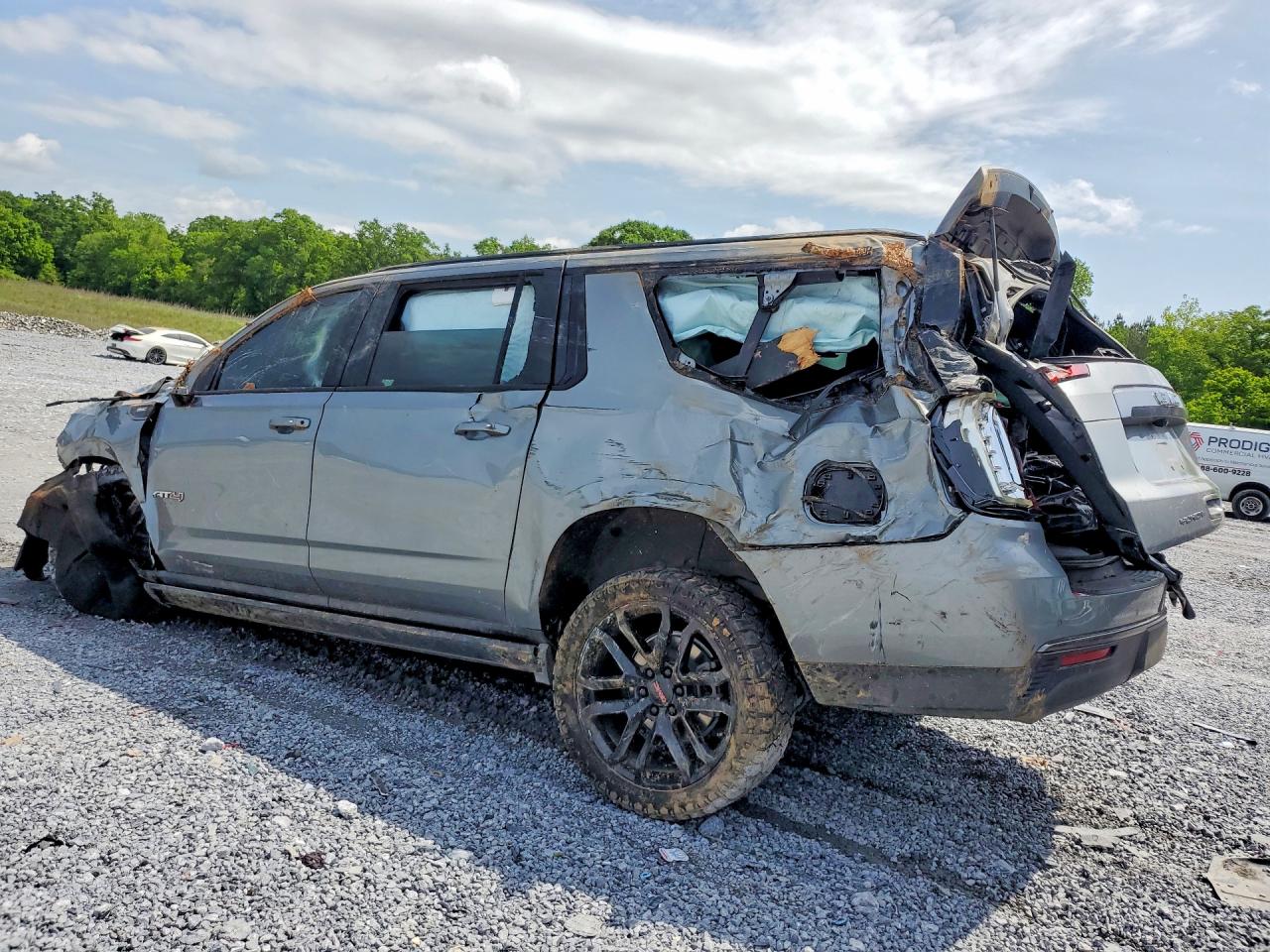 GMC Yukon K1500 At4