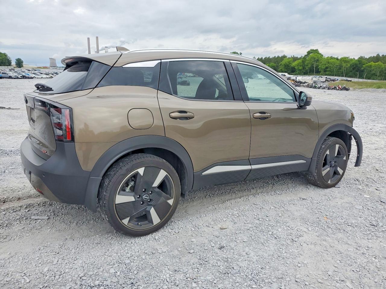 Nissan Kicks Sr