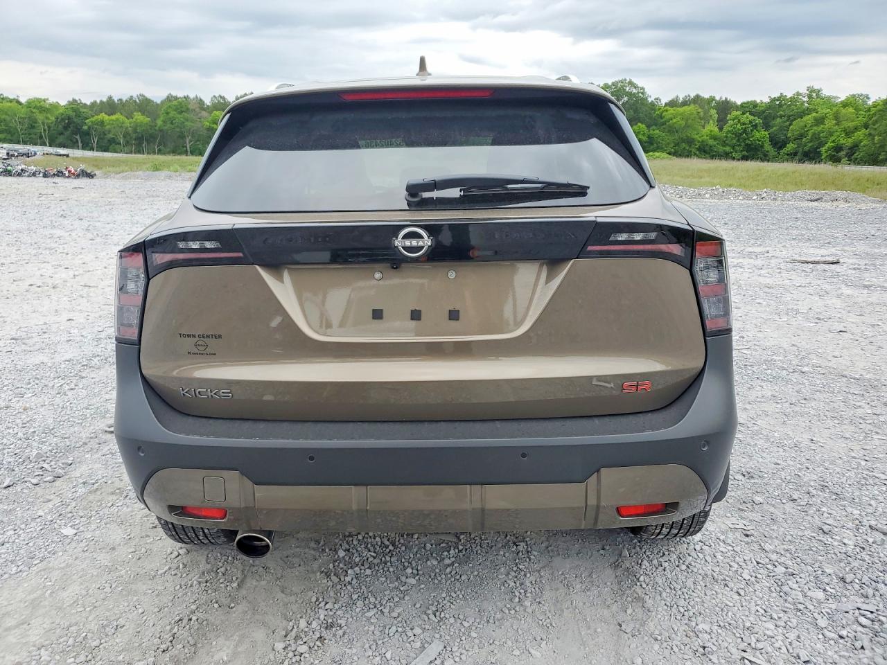 Nissan Kicks Sr