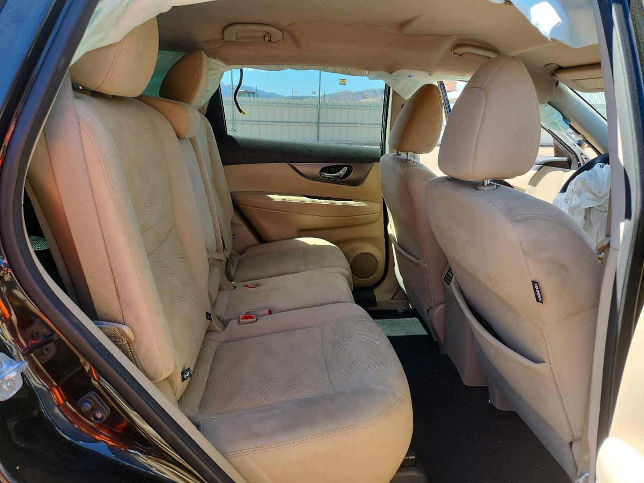 Nissan Rogue S